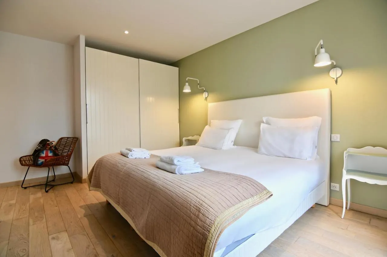 Villa Roscoff Beach House